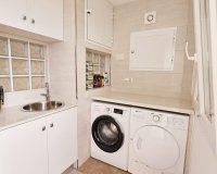 Resale - Dúplex -
Torrevieja - La Siesta