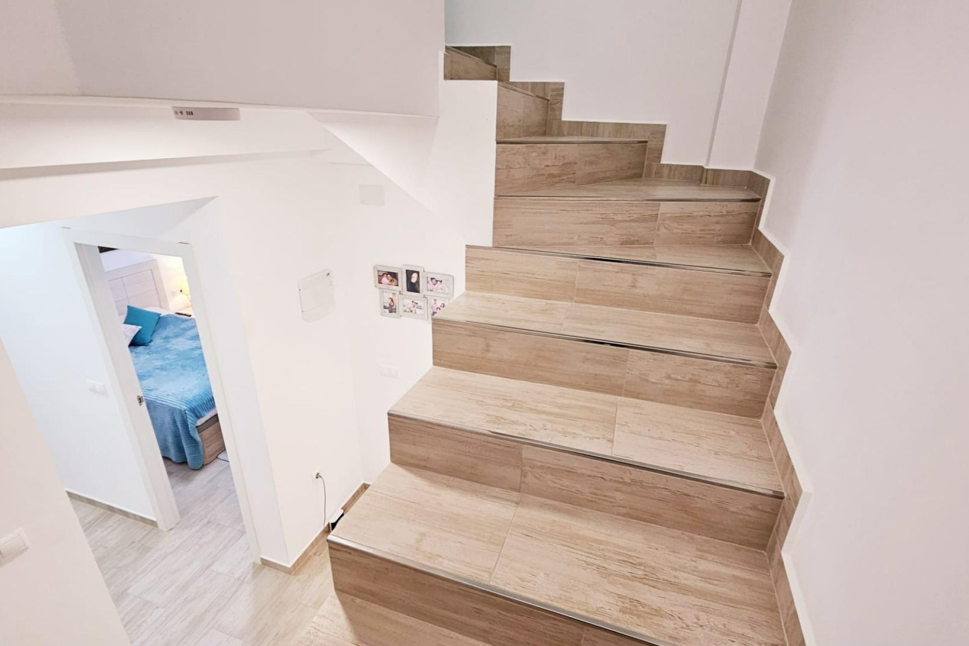 Resale - Dúplex -
Torrevieja - La Siesta