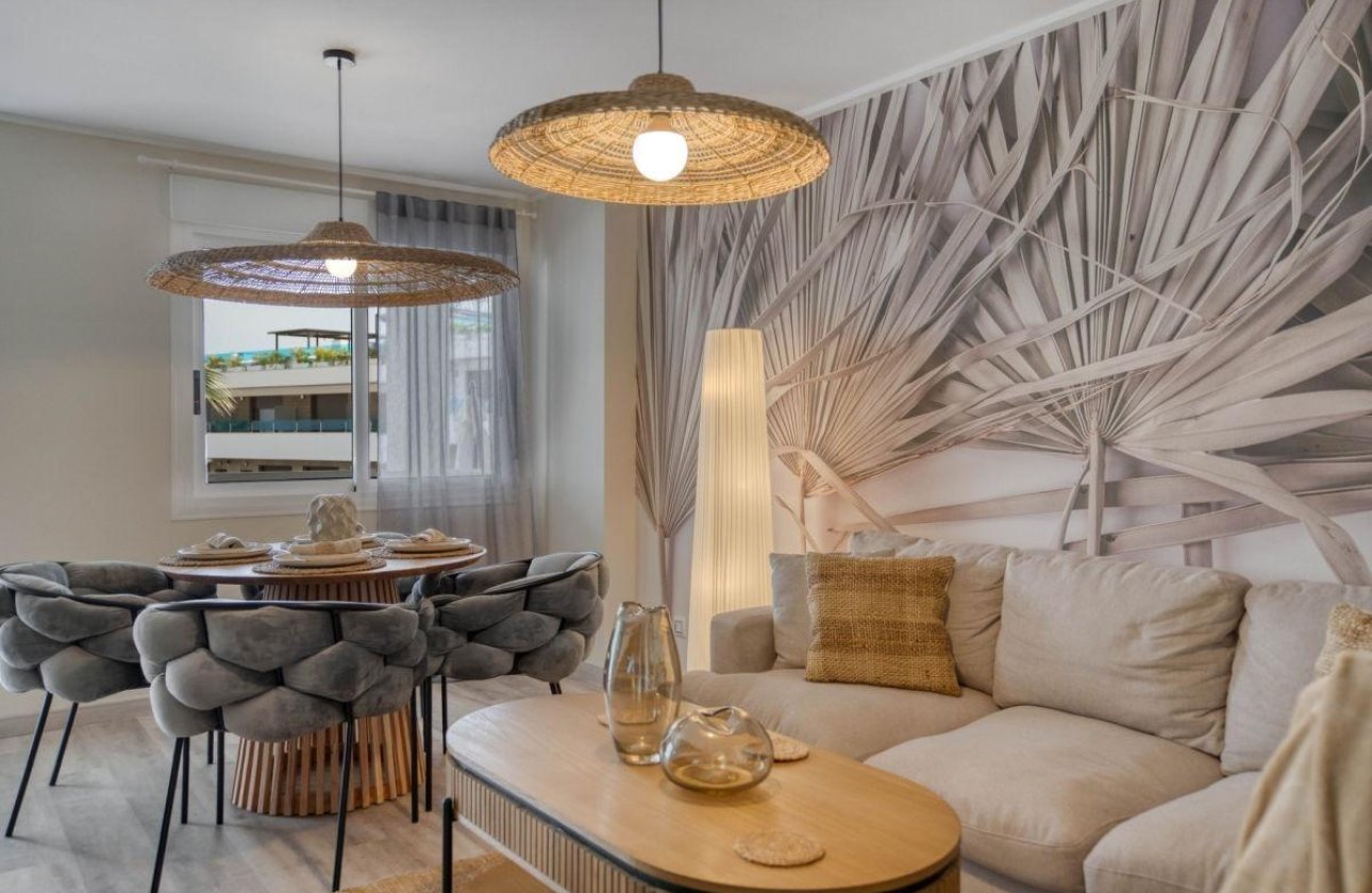 Resale - Dúplex -
Torrevieja - Los Balcones - Los Altos del Edén