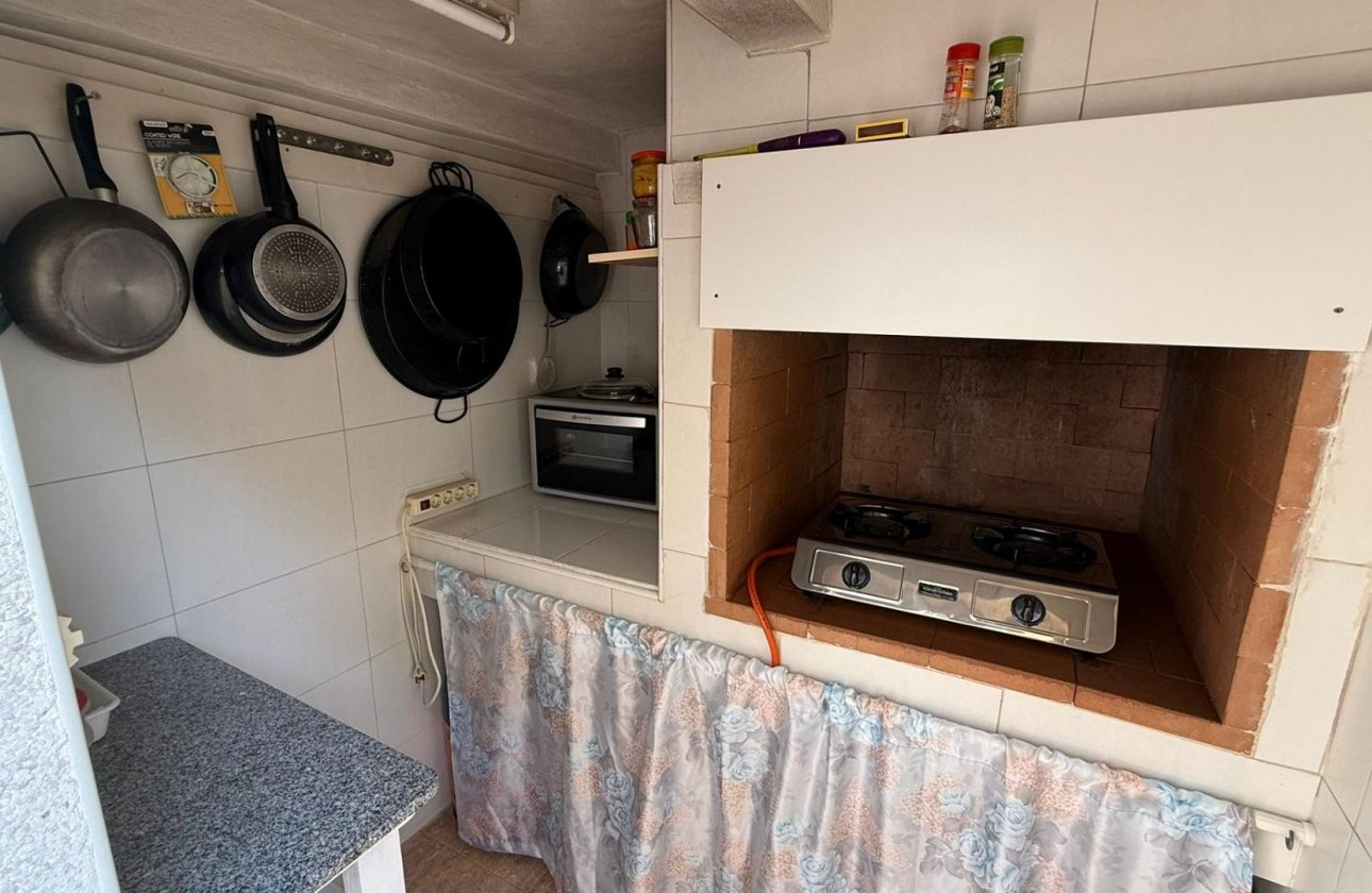 Resale - Dúplex -
Torrevieja - Los Frutales