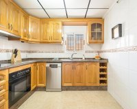 Resale - Dúplex -
Torrevieja - Playa De Los Naufragos