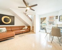 Resale - Dúplex -
Torrevieja - Playa De Los Naufragos