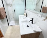 Resale - Dúplex -
Torrevieja - Playa De Los Naufragos