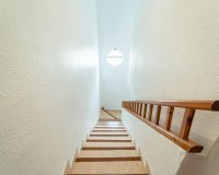 Resale - Dúplex -
Torrevieja - Playa De Los Naufragos