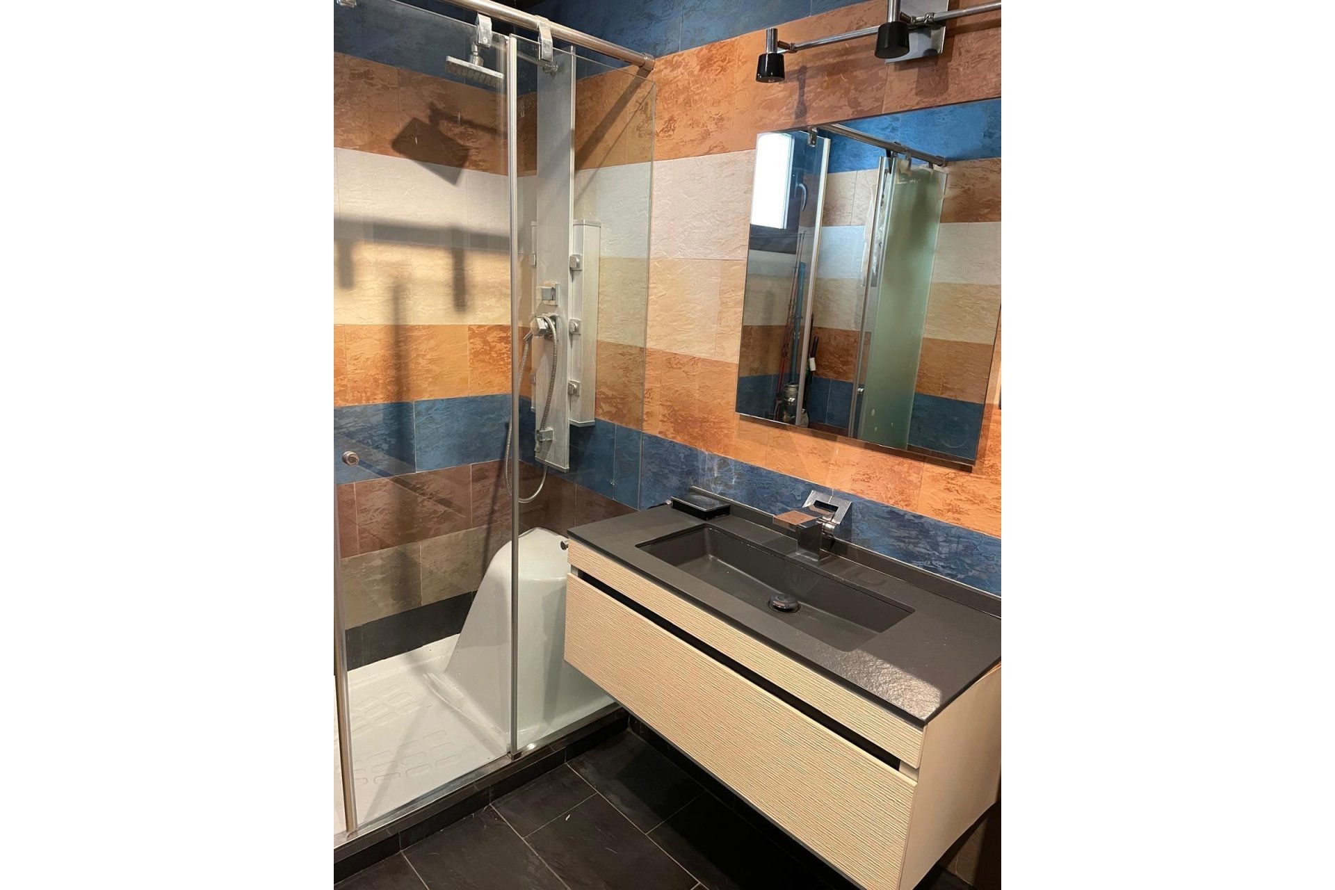 Resale - Dúplex -
Torrevieja - Playa del Cura