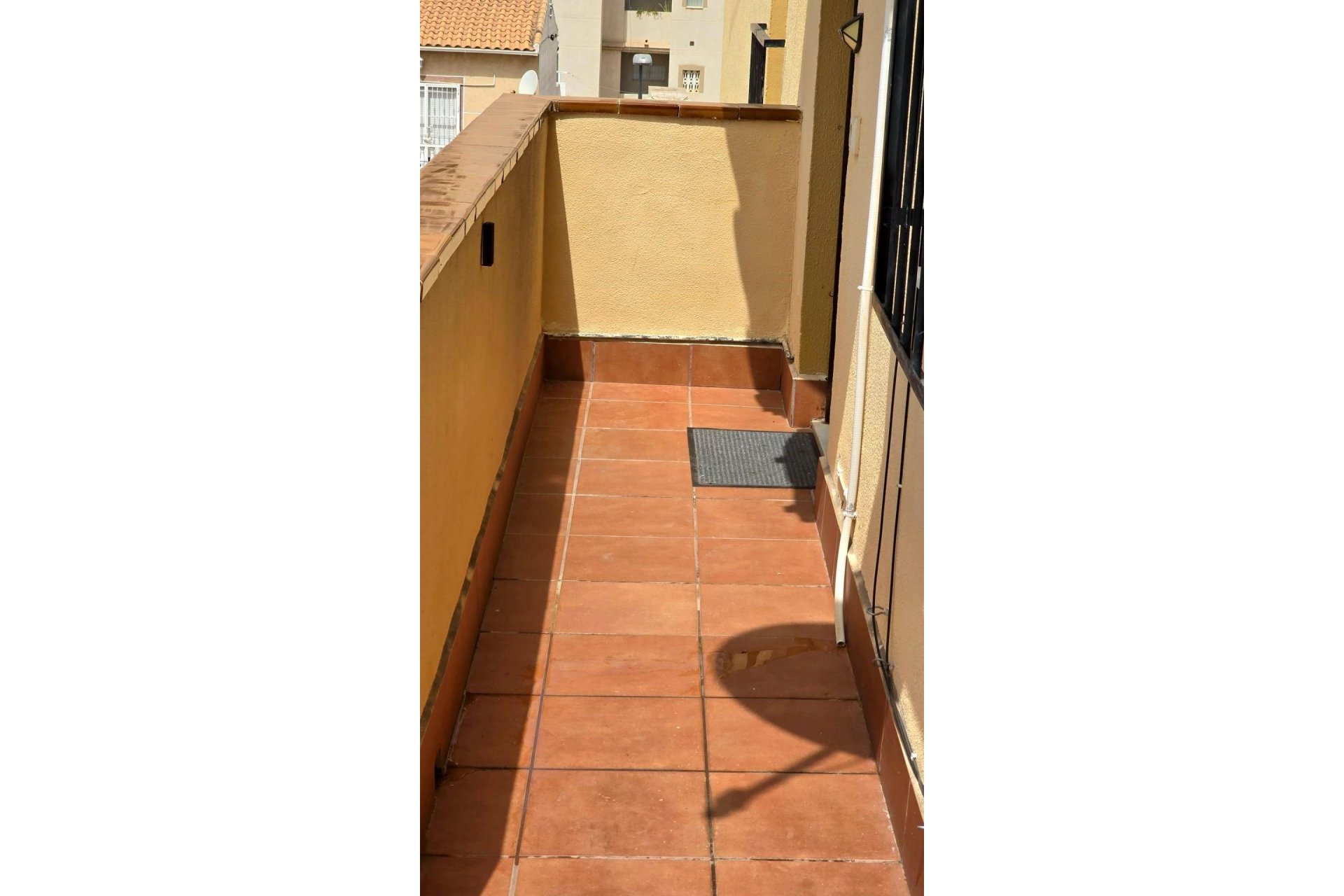 Resale - Dúplex -
Torrevieja - Playa del Cura
