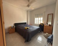 Resale - Dúplex -
Torrevieja - Playa del Cura