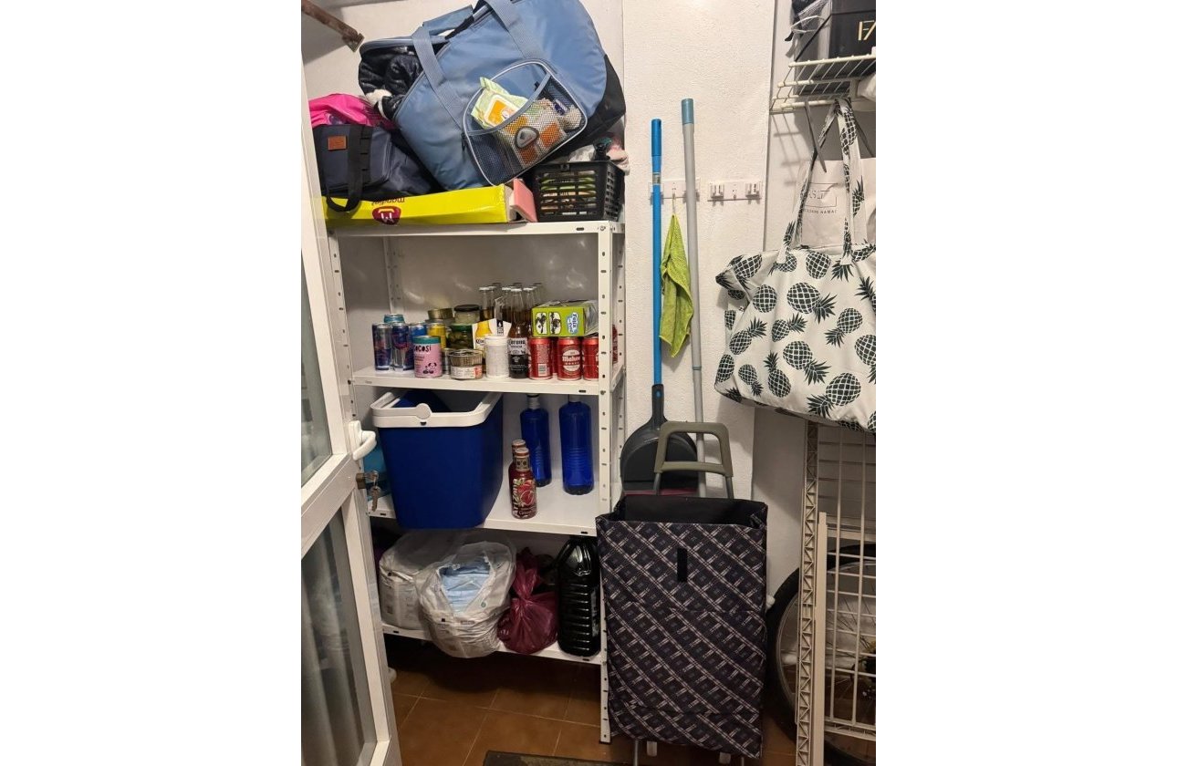 Resale - Dúplex -
Torrevieja - Torreblanca