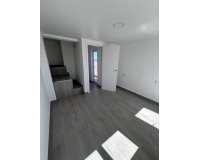 Resale - Dúplex -
Torrevieja - Torreblanca