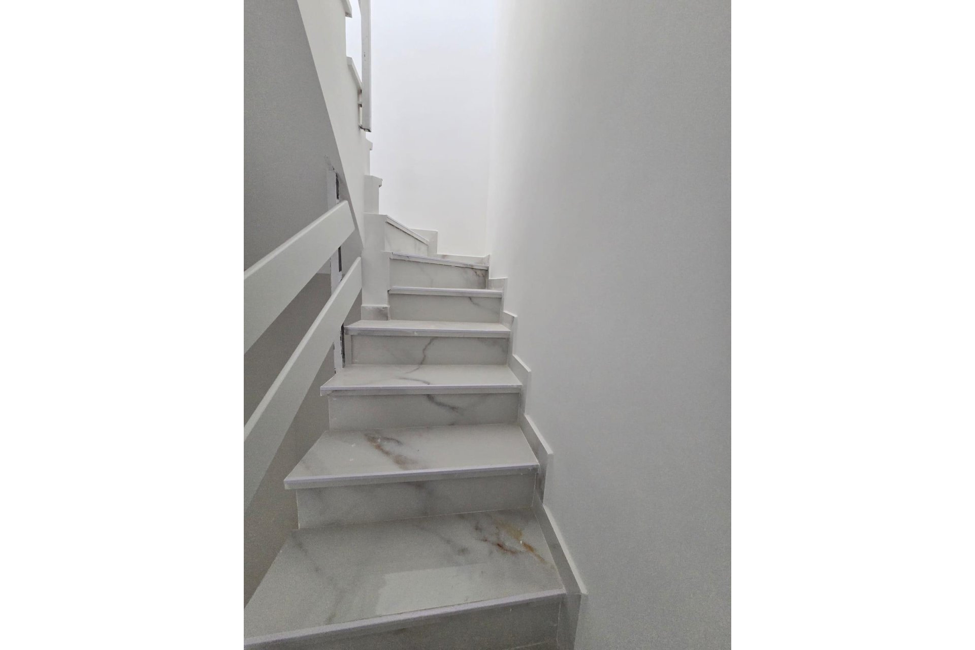 Resale - Dúplex -
Torrevieja - Torretas