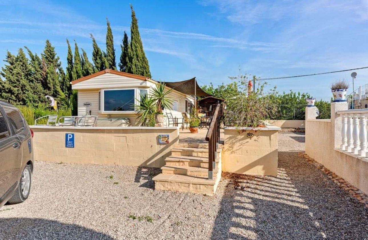 Resale - Finca -
Los Montesinos - Costa Blanca