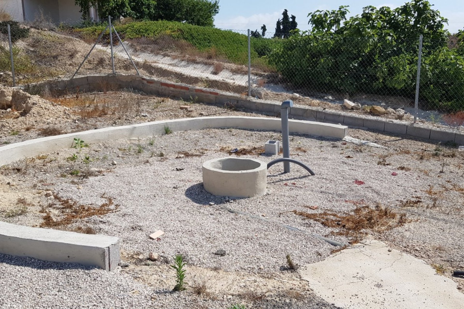 Resale - Finca -
Los Montesinos