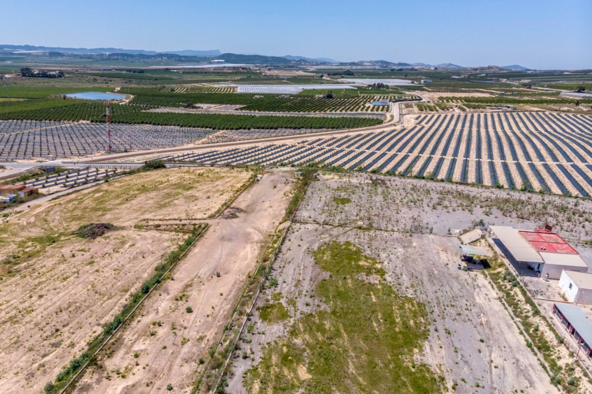 Resale - Finca -
Los Montesinos