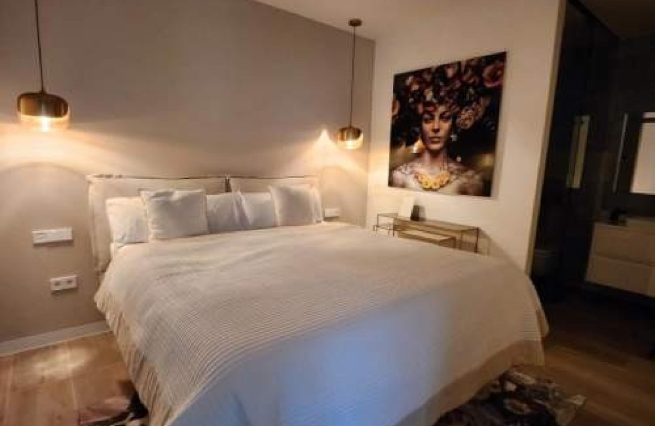 Resale - Penthouse -
Campoamor - Costa Blanca