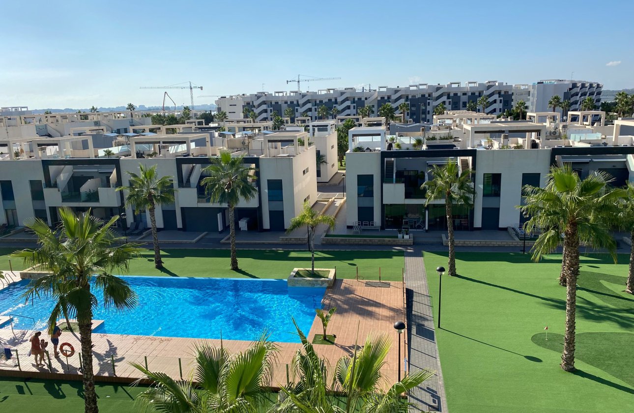 Resale - Penthouse -
El Raso - Costa Blanca