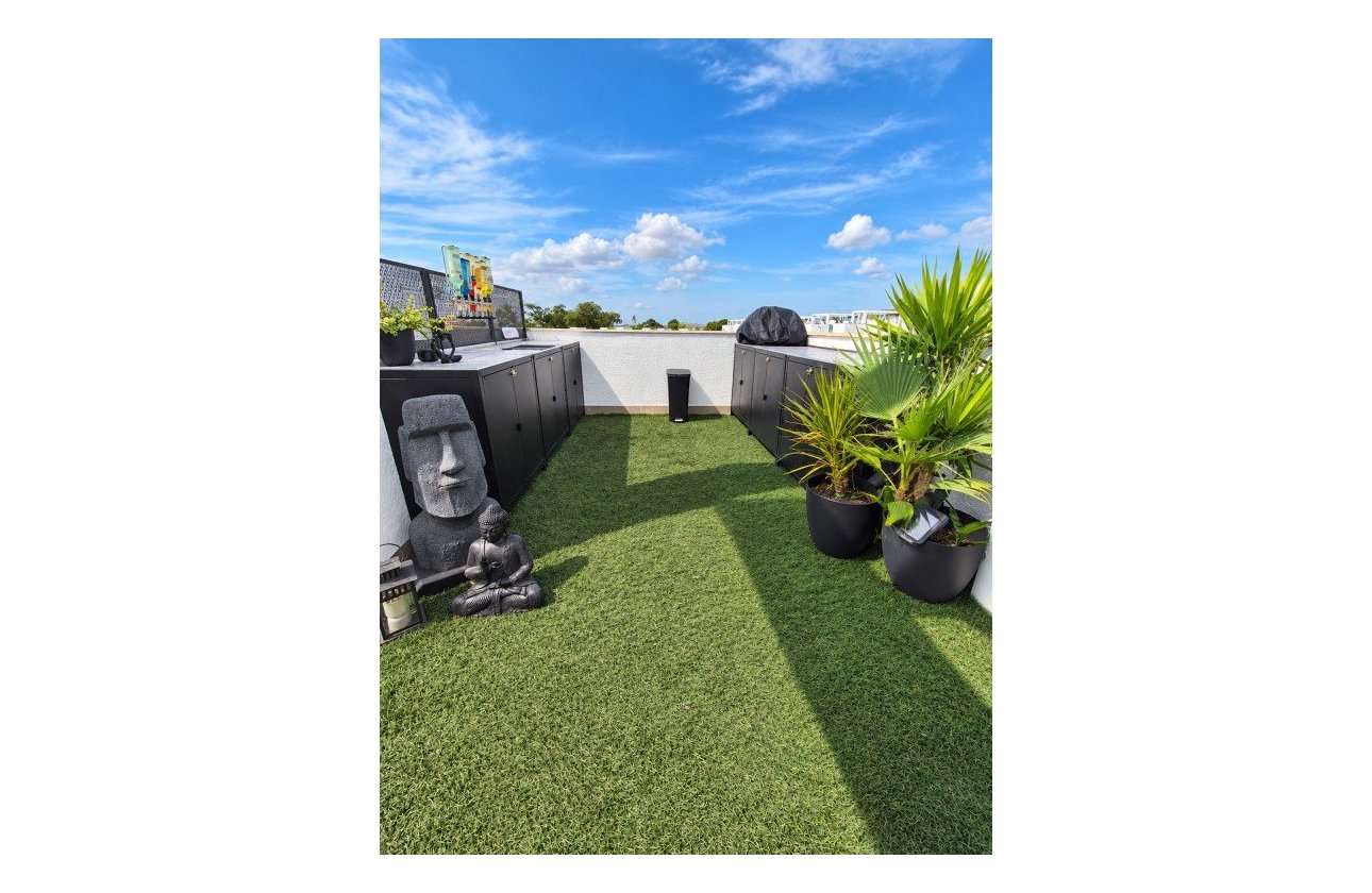 Resale - Penthouse -
El Raso - Costa Blanca