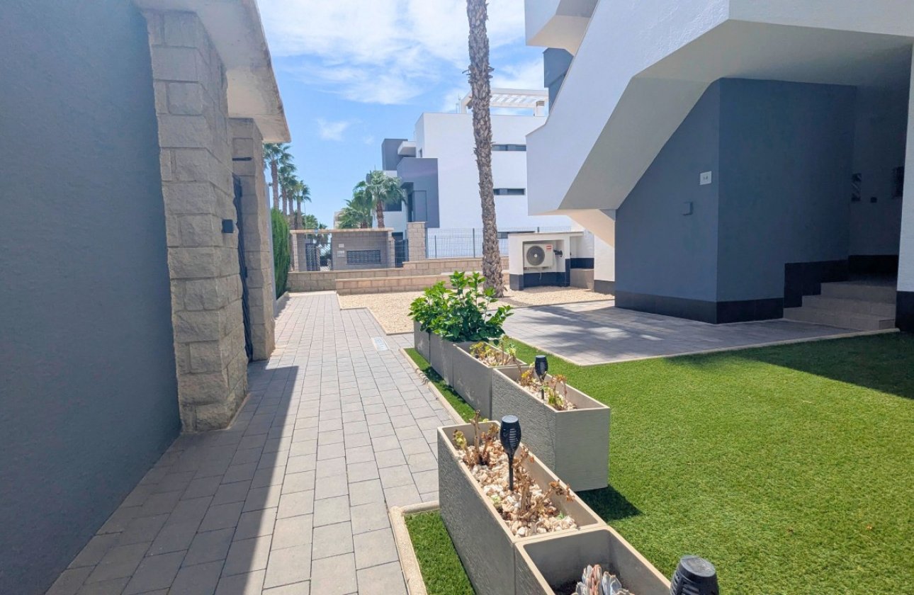 Resale - Penthouse -
El Raso - Costa Blanca