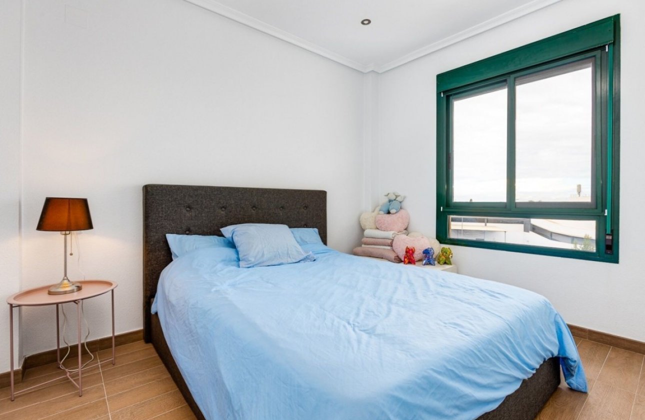 Resale - Penthouse -
Lomas De Campoamor - Inland