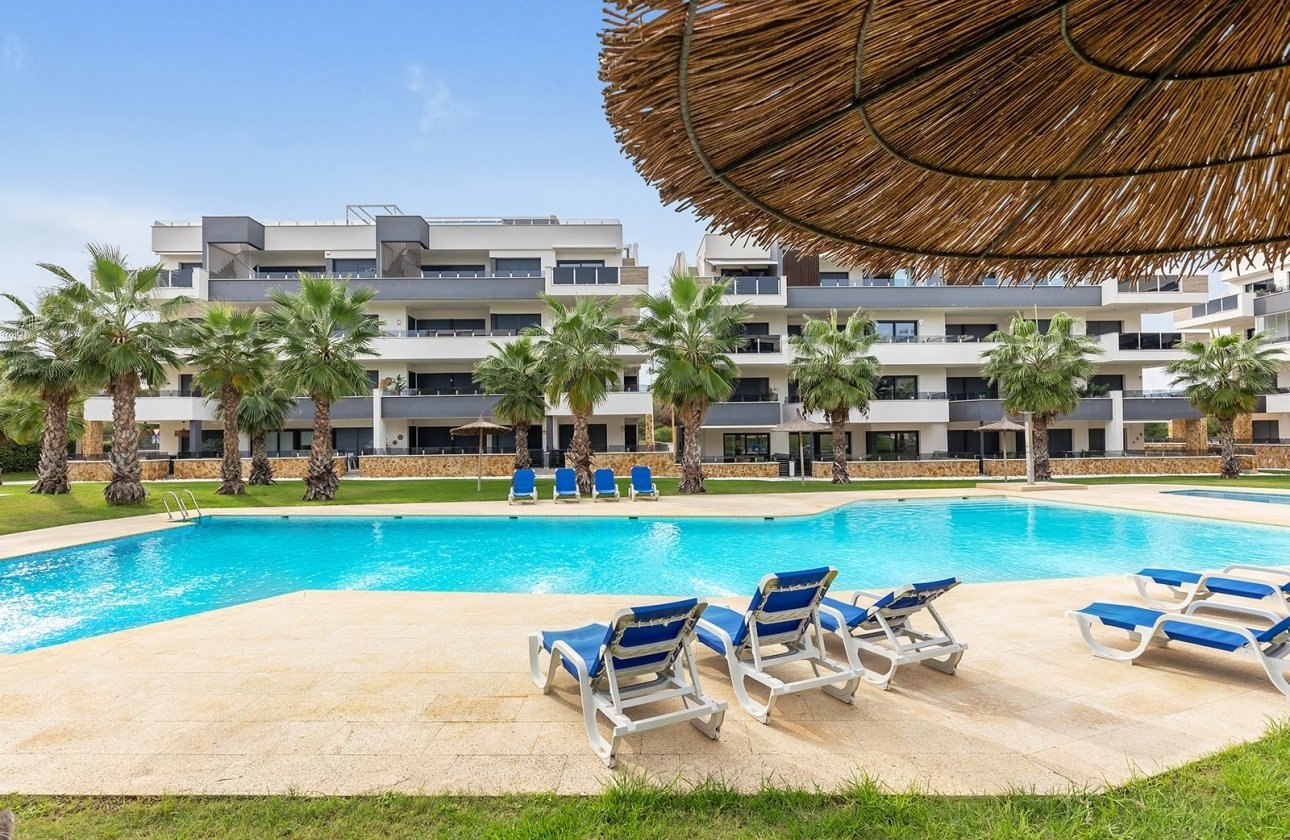 Resale - Penthouse -
Los Altos - AMANECER