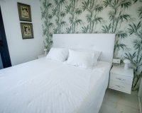 Resale - Penthouse -
Los Altos - AMANECER