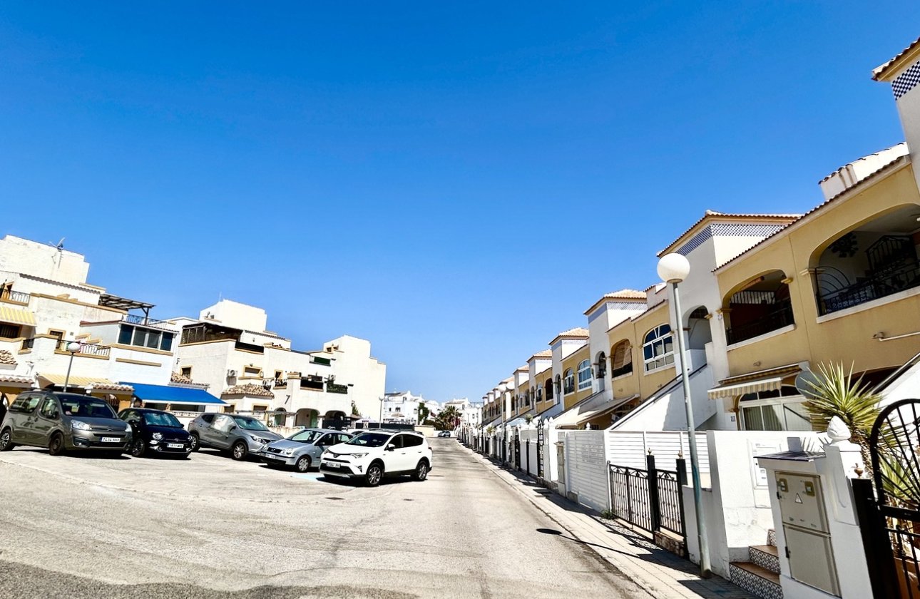 Resale - Penthouse -
Los Altos - Costa Blanca