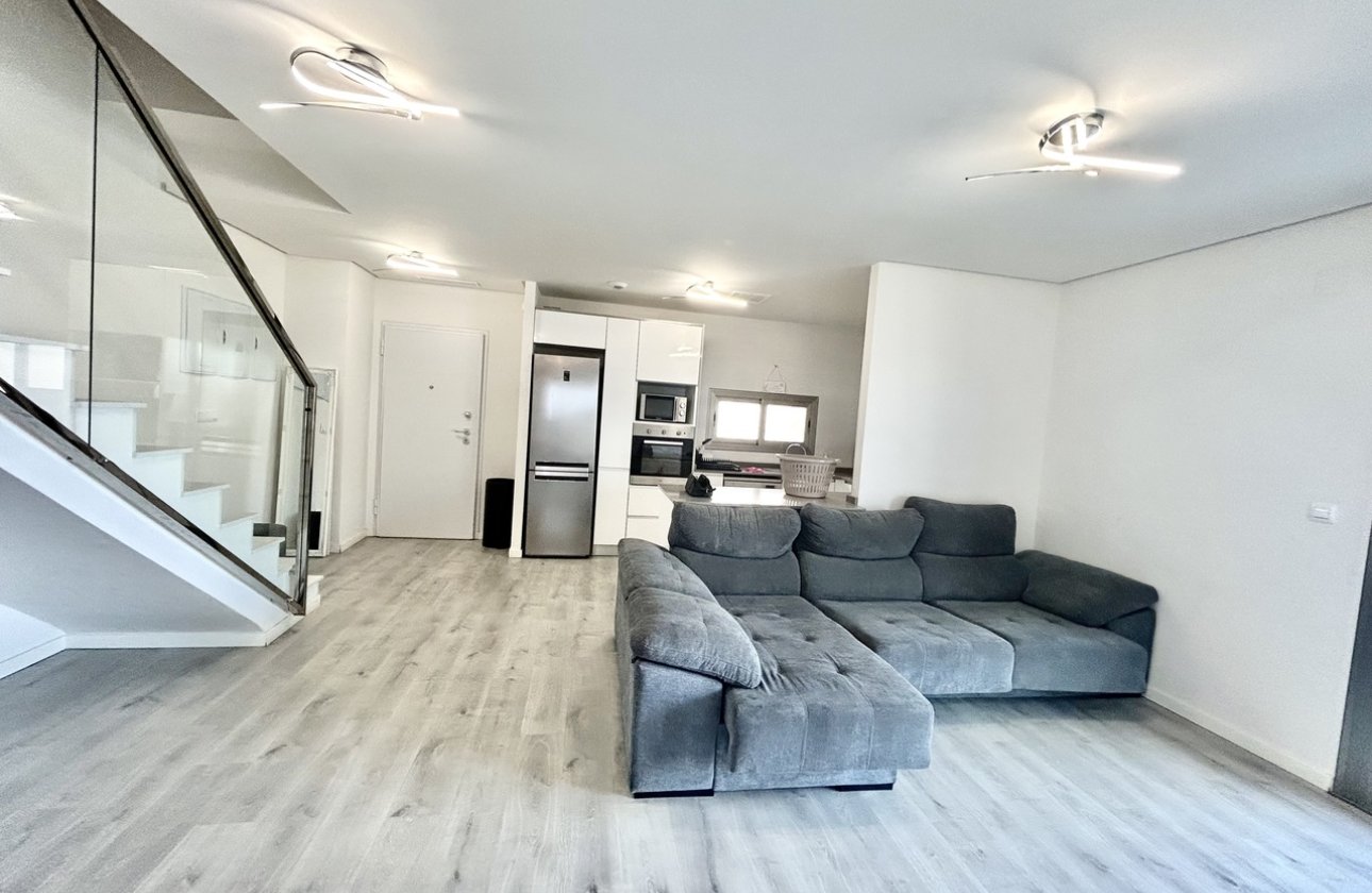 Resale - Penthouse -
Los Dolses - Inland