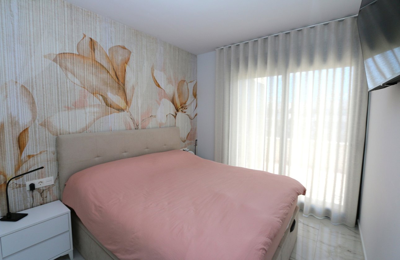 Resale - Penthouse -
Orihuela Costa - Costa Blanca