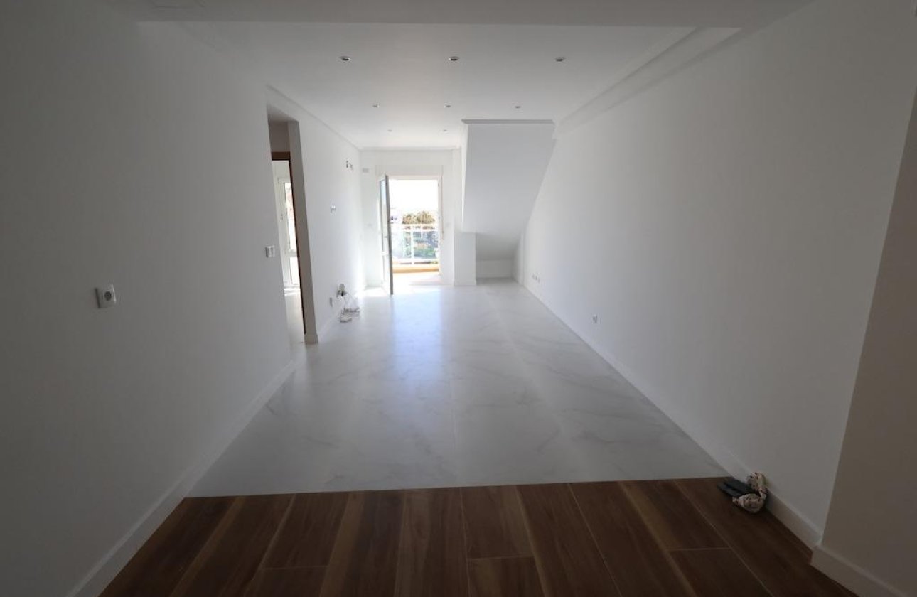 Resale - Penthouse -
Orihuela Costa - Costa Blanca