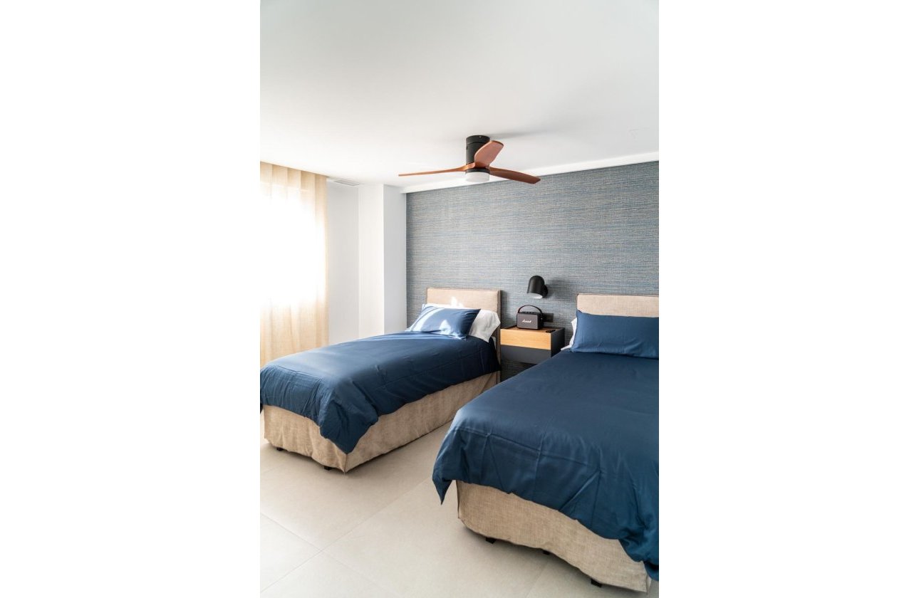 Resale - Penthouse -
Orihuela Costa - La Regia