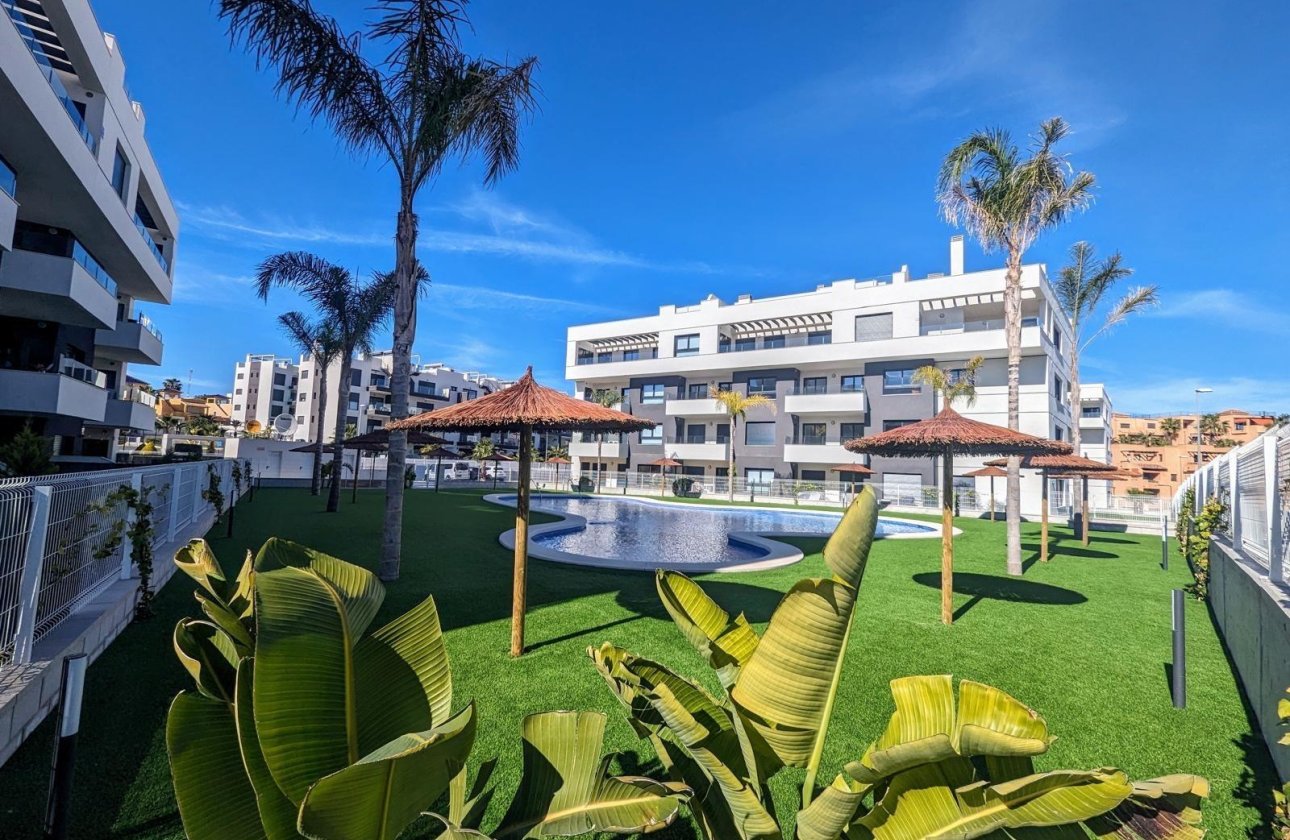 Resale - Penthouse -
Orihuela Costa - Las Filipinas