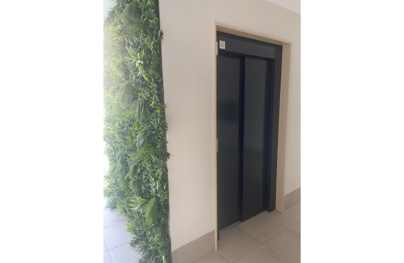 Resale - Penthouse -
Orihuela Costa - Las Filipinas