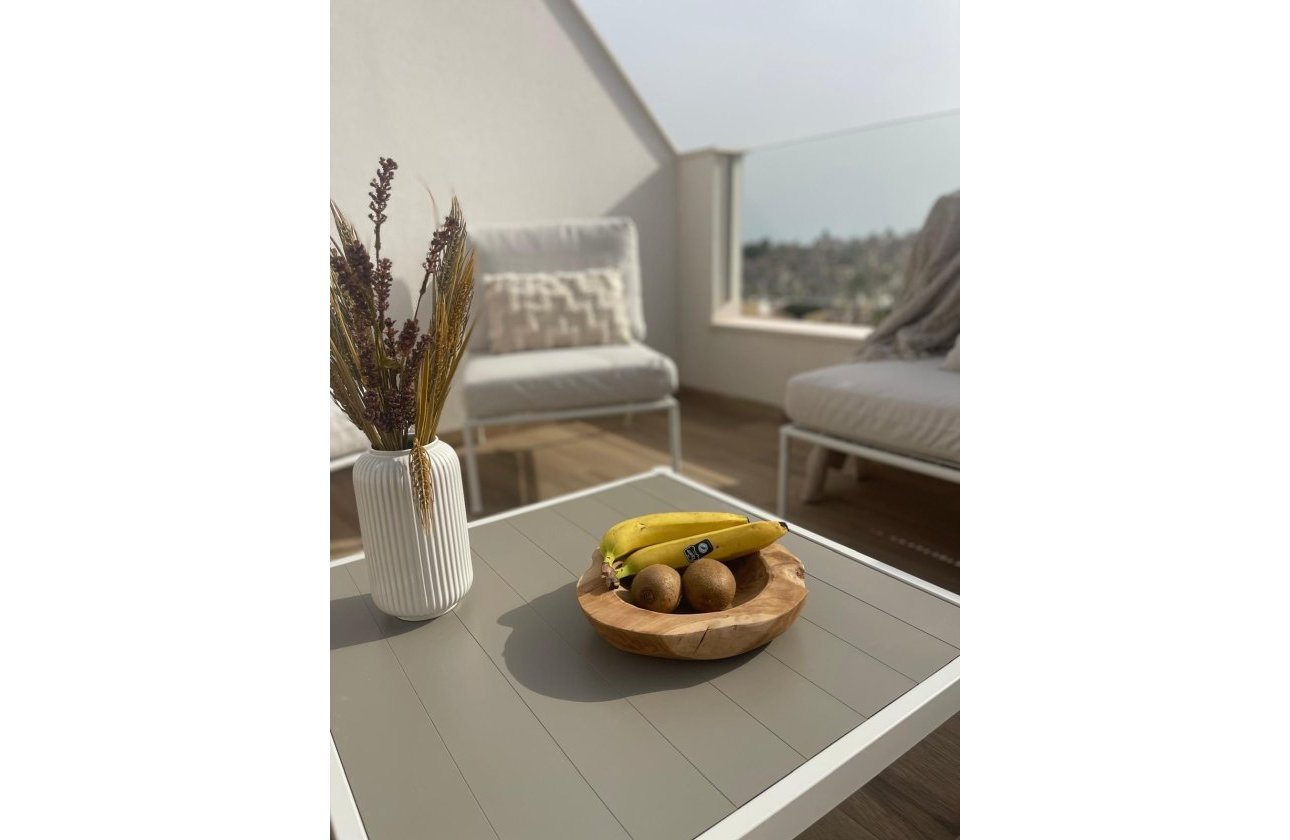 Resale - Penthouse -
Orihuela Costa - Las Filipinas