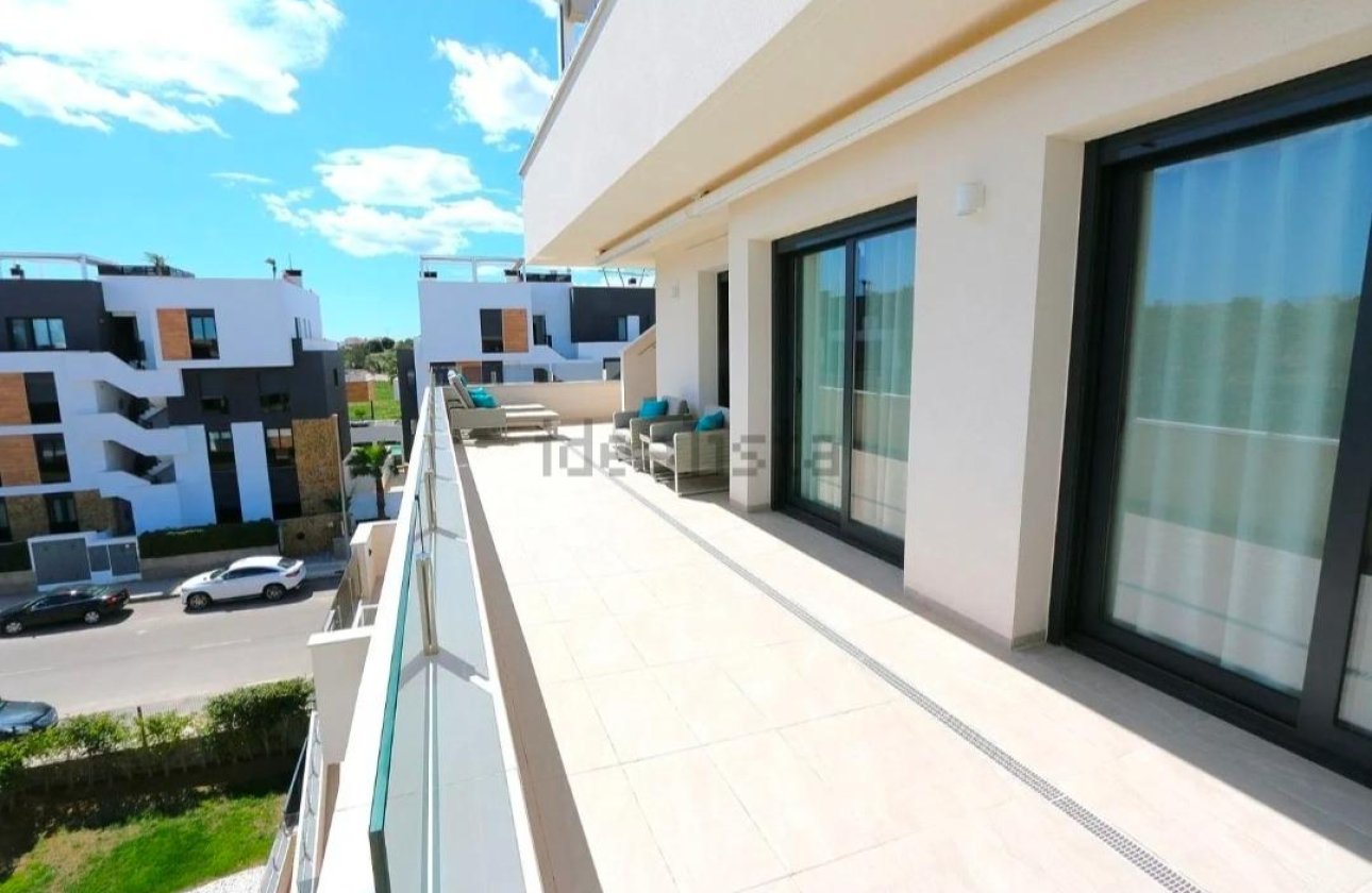 Resale - Penthouse -
Orihuela Costa - Los Almendros-la Florida
