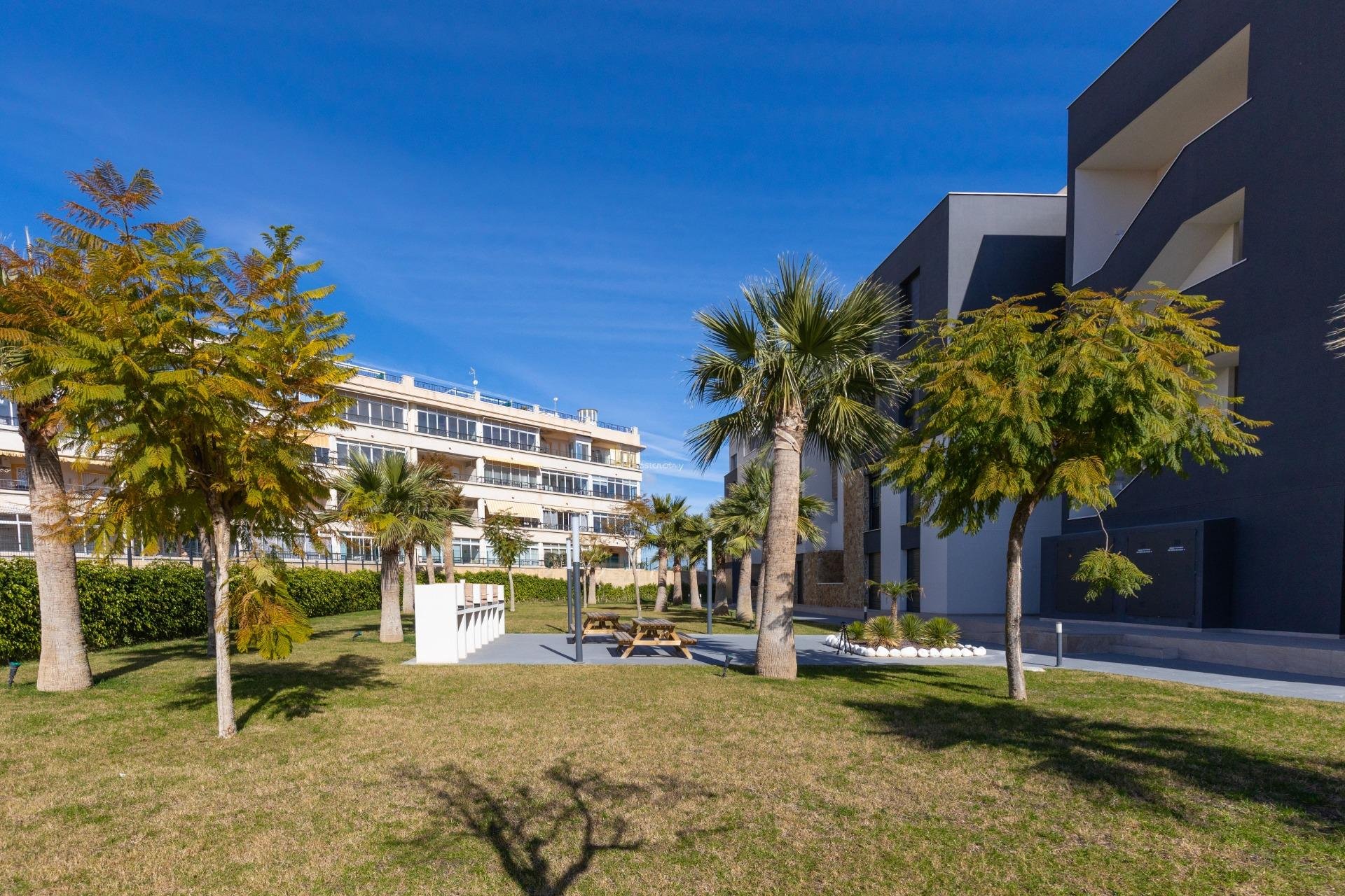 Resale - Penthouse -
Orihuela Costa - Playa Flamenca