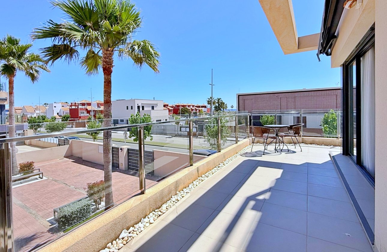 Resale - Penthouse -
Pilar de la Horadada - Costa Blanca