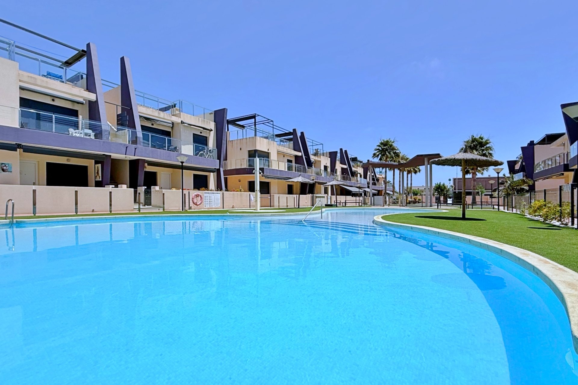 Resale - Penthouse -
Pilar de la Horadada - Costa Blanca
