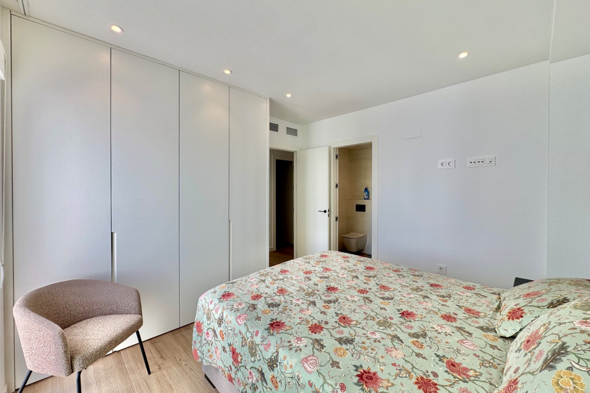 Resale - Penthouse -
Pilar de la Horadada - Costa Blanca