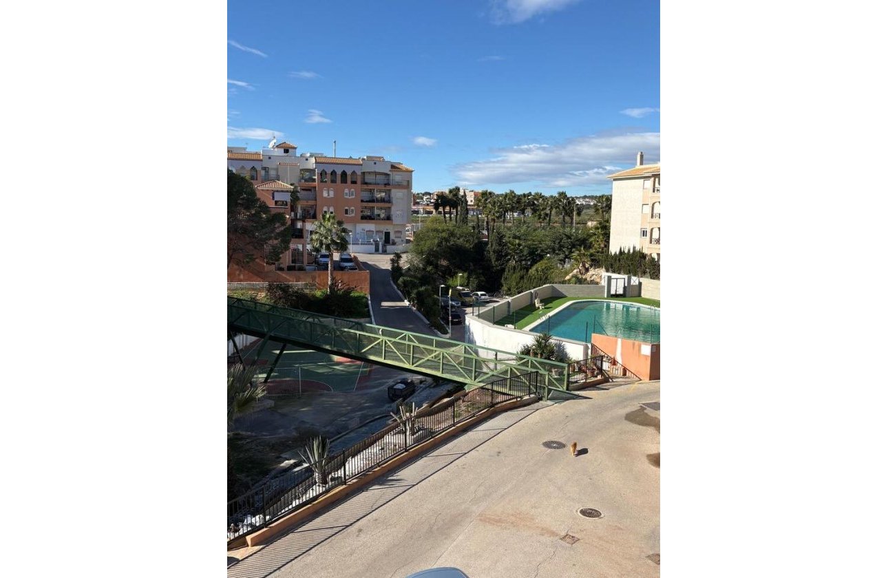 Resale - Penthouse -
Playa Flamenca - Costa Blanca