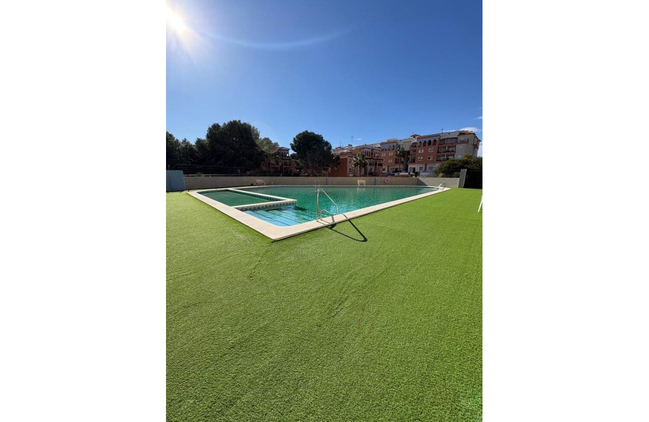 Resale - Penthouse -
Playa Flamenca - Costa Blanca