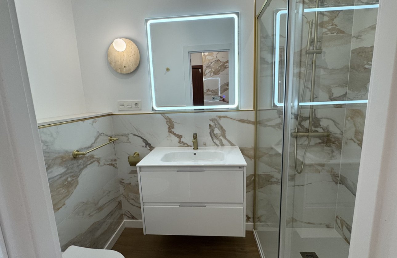 Resale - Penthouse -
Punta Prima - Costa Blanca