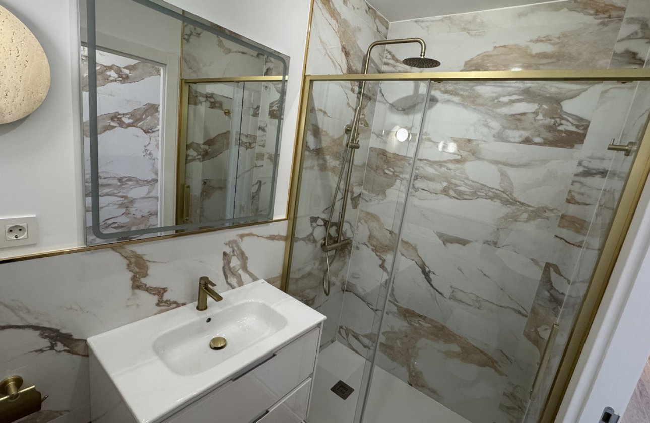 Resale - Penthouse -
Punta Prima - Costa Blanca