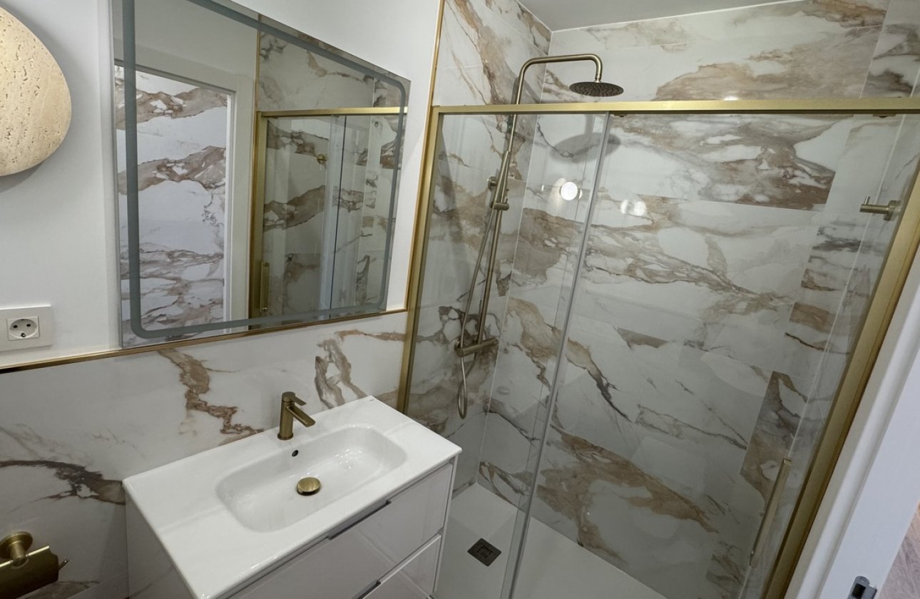 Resale - Penthouse -
Punta Prima - Costa Blanca