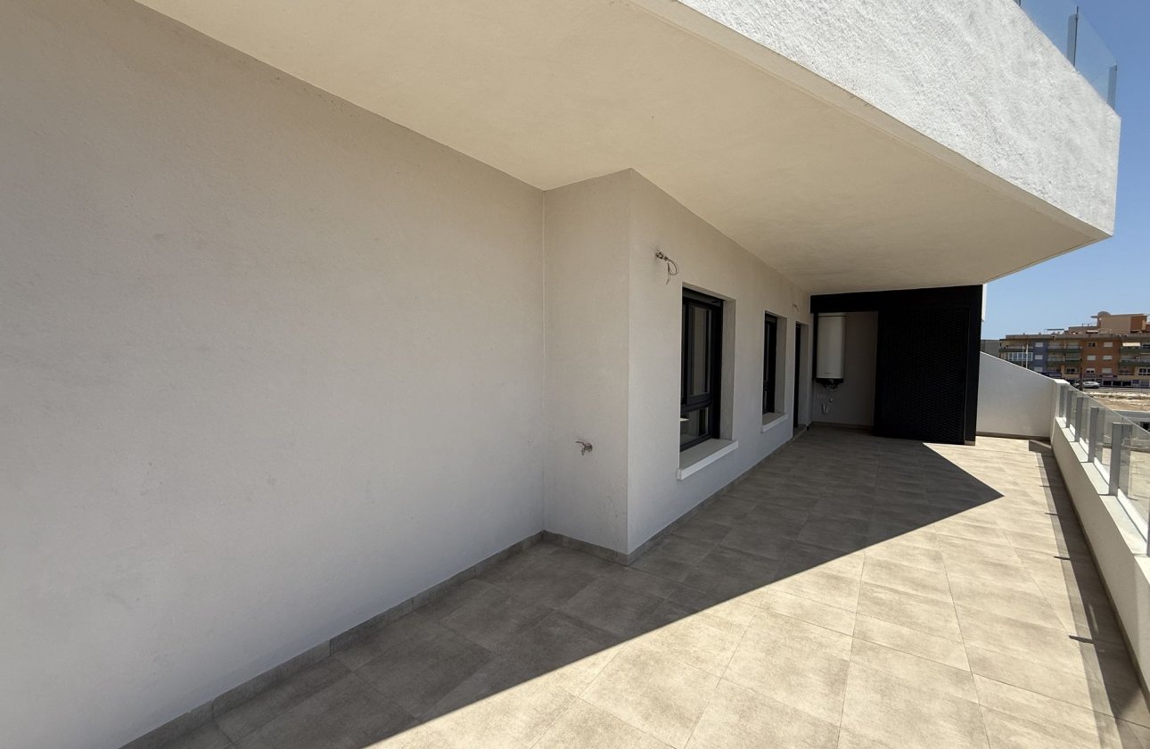 Resale - Penthouse -
San Miguel de Salinas - Inland