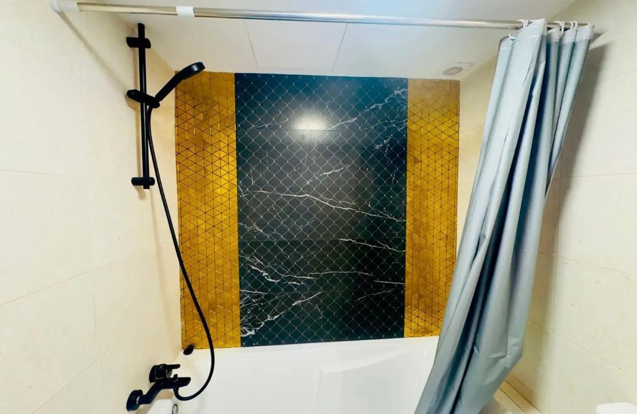 Resale - Penthouse -
Torrevieja - Acequion