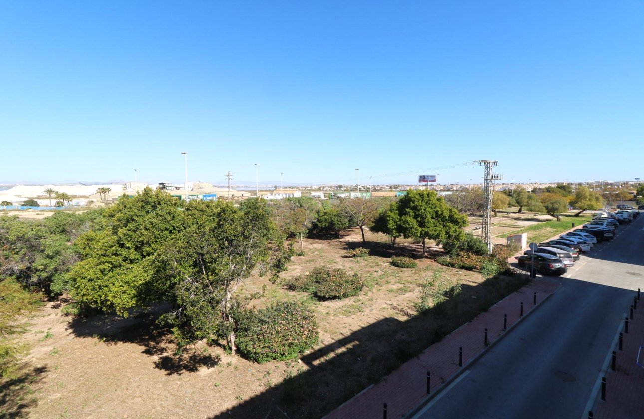 Resale - Penthouse -
Torrevieja - Acequion