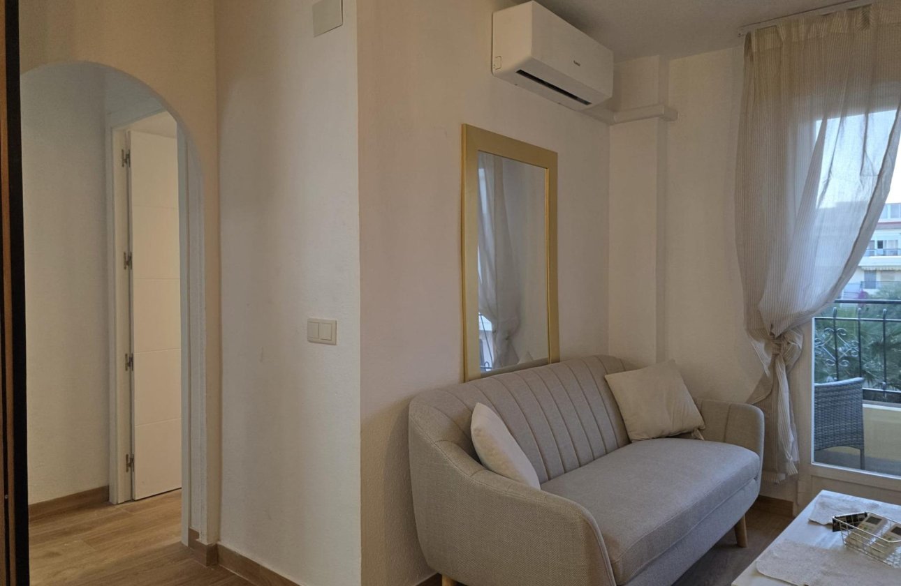 Resale - Penthouse -
Torrevieja - Cala Ferris