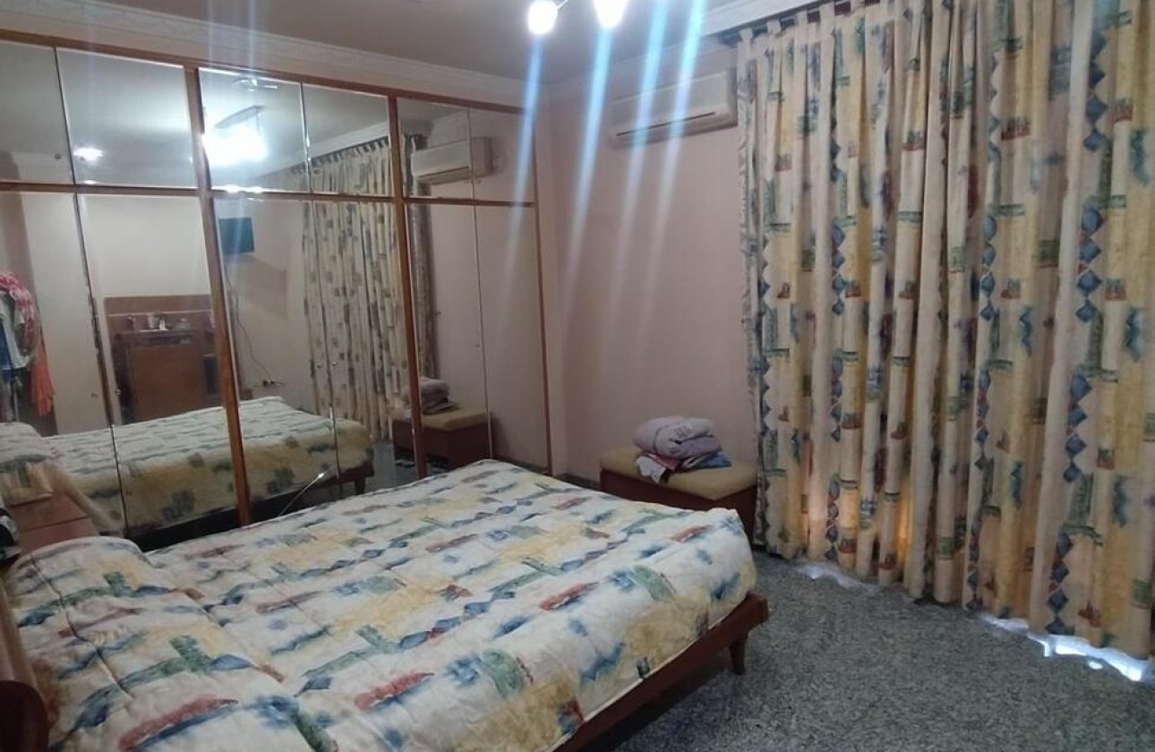 Resale - Penthouse -
Torrevieja - CENTRE