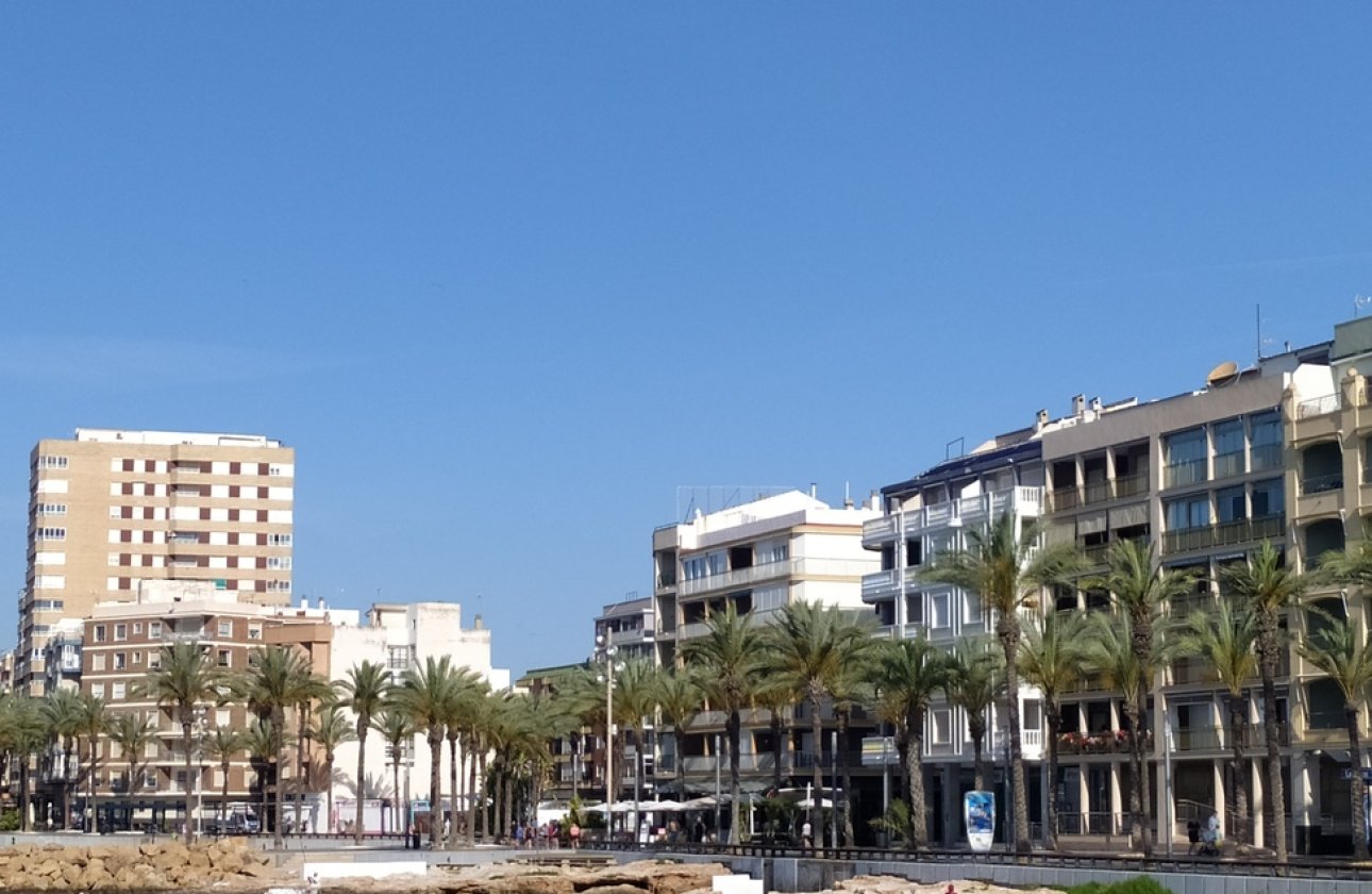 Resale - Penthouse -
Torrevieja - CENTRE