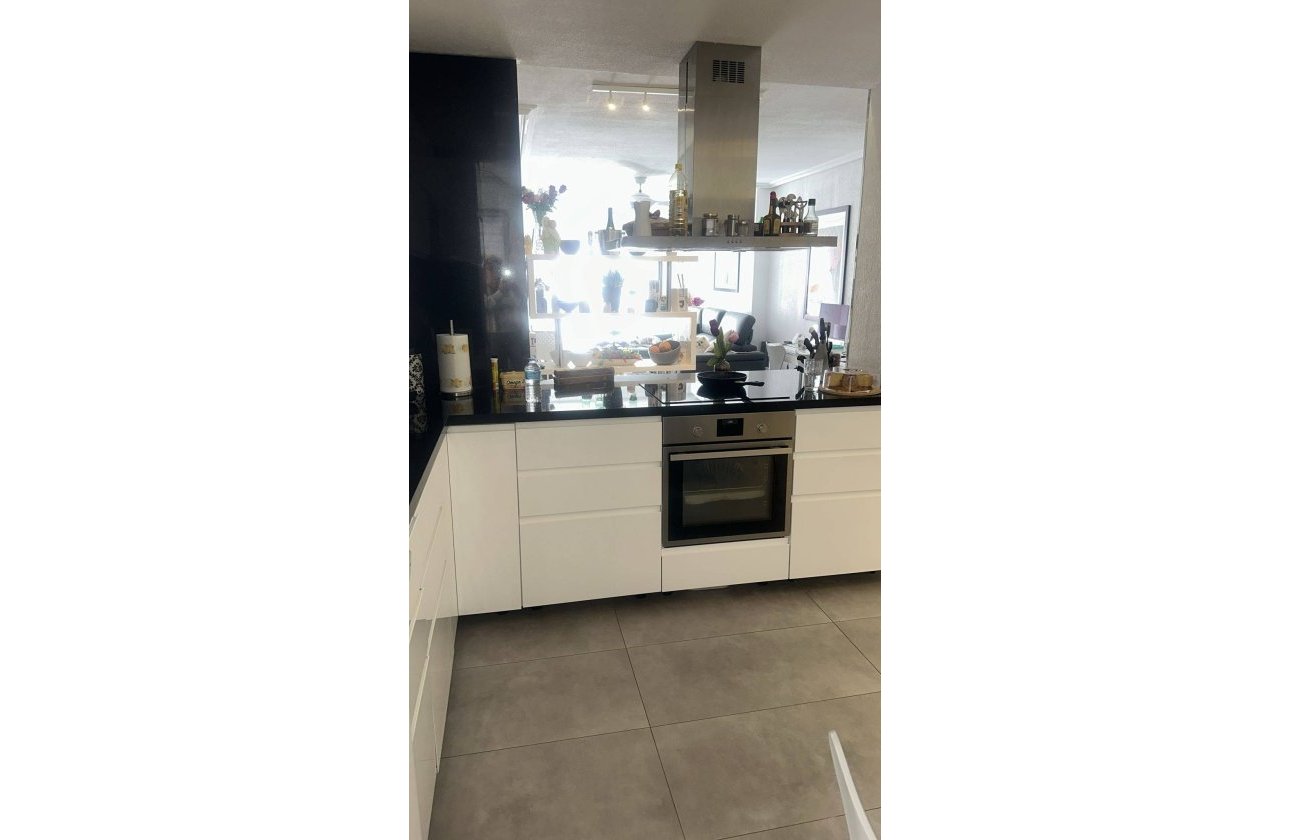 Resale - Penthouse -
Torrevieja - Centro