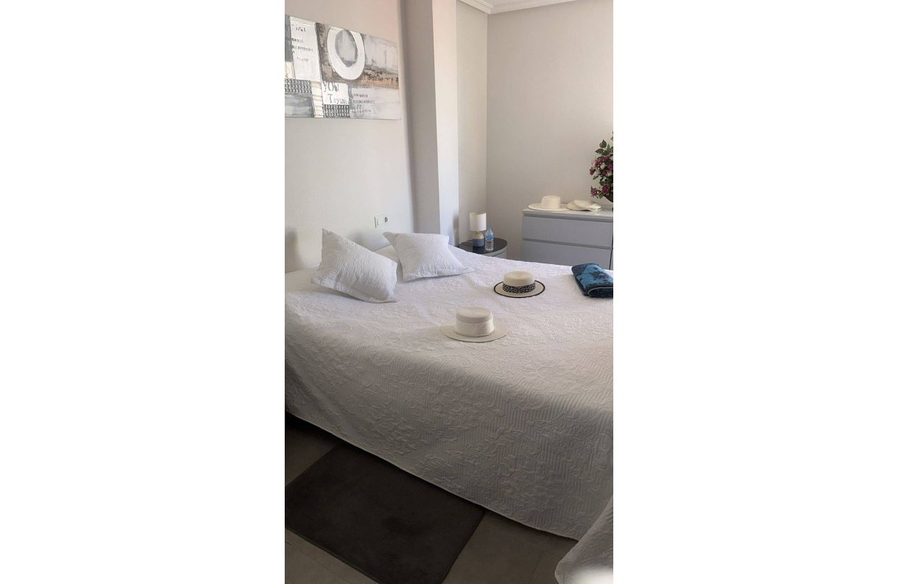 Resale - Penthouse -
Torrevieja - Centro